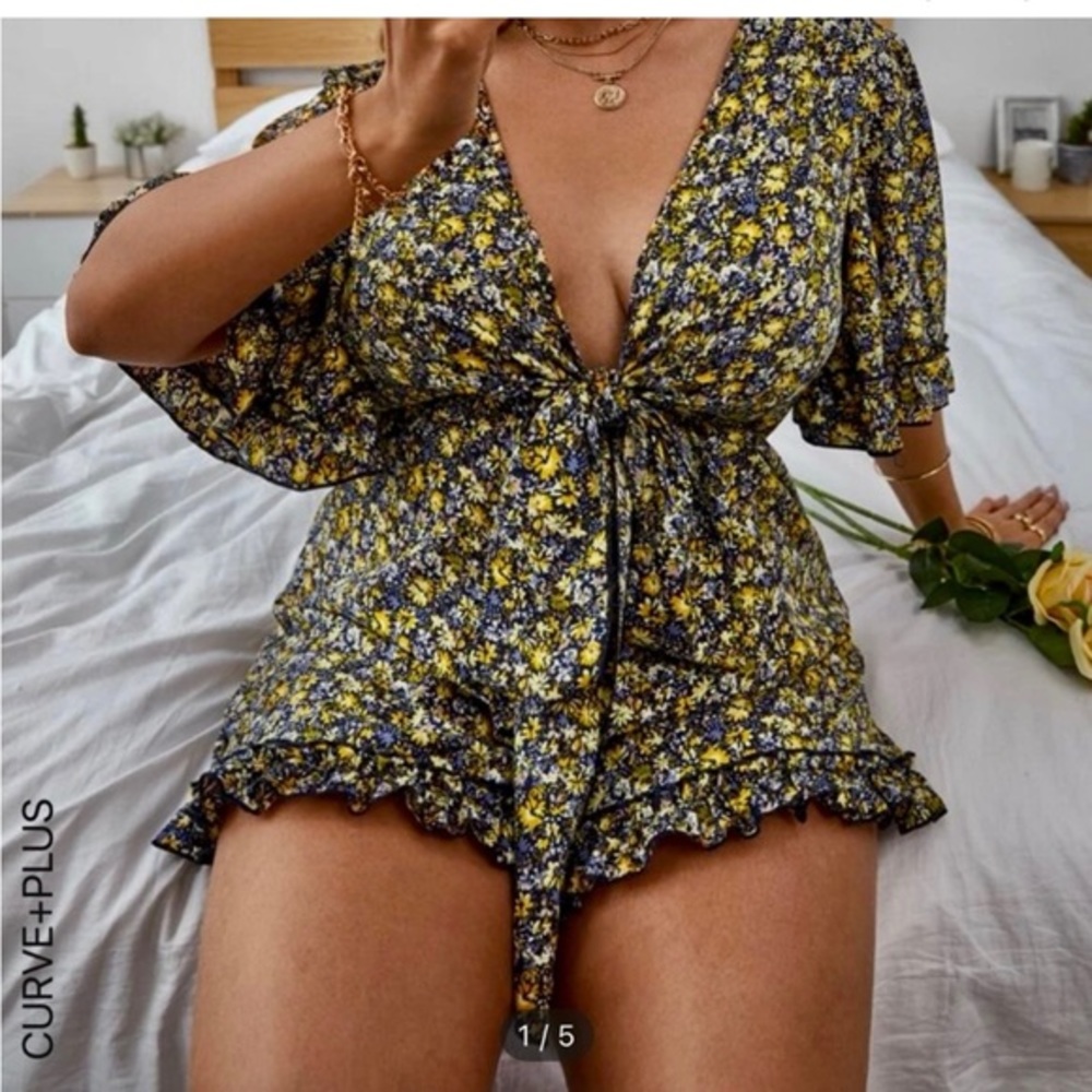 Shein curve plus size floral romper blue yellow